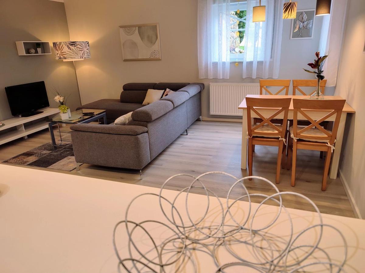 Ferienwohnung An Der Korkeiche Rinnthal Buitenkant foto